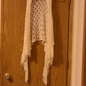 Vertigo crochet sleevless cardigan
